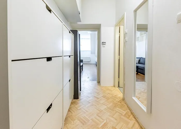 Apartment Rooftop Close To Main Station By Jr Wien