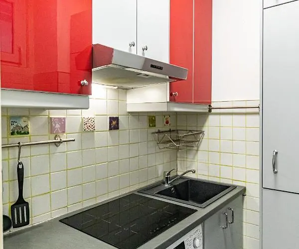 Apartment Rooftop Close To Main Station By Jr Wien